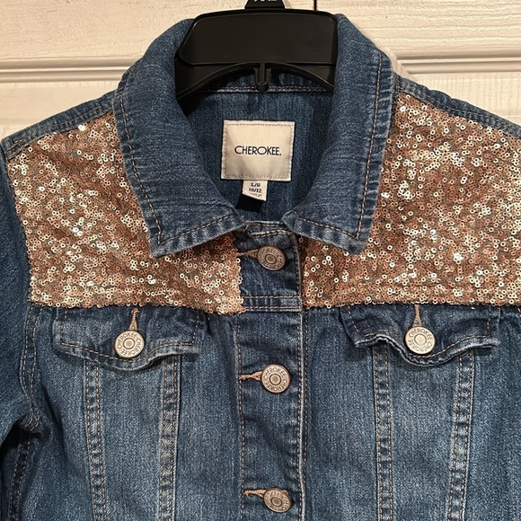 Cherokee Girls L(10-12). Denim Jean Jacket with Gold Sequin Yokes. - Picture 2 of 5